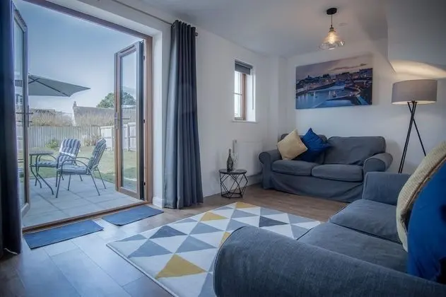 Johnnys Cove - 2 Bedroom - New Hedges