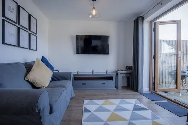 Johnnys Cove - 2 Bedroom - New Hedges - İç Mekan