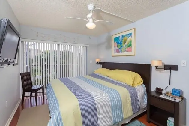 John's Dolphin Way Condo