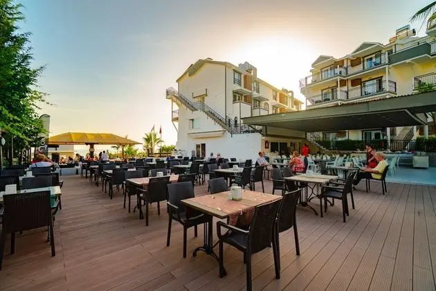 Joker Side Hill Suite Hotel - Yerinde Yemek