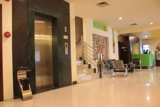 Jolin Hotel - Lobi