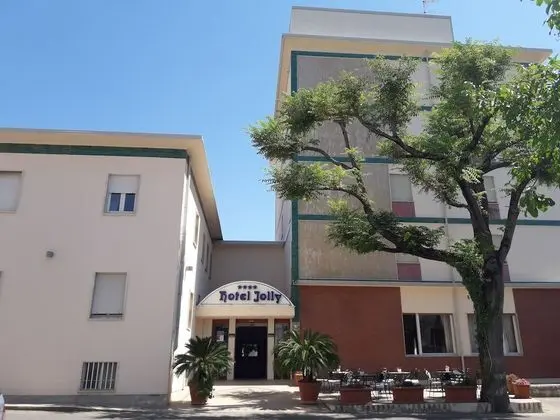 Hotel Jolly