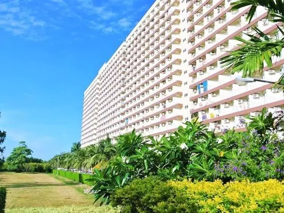 Jomtien Beach Condo - Studio Close to the Beach