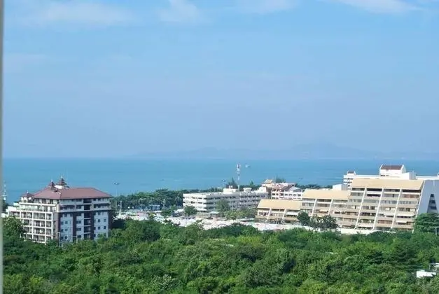 Jomtien Beach Condominium A2 F12 R13 - Plaj