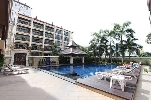 Jomtien Beach Penthouses - Dış Mekan