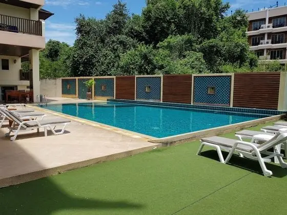 Jomtien Beach Residence - Havuz
