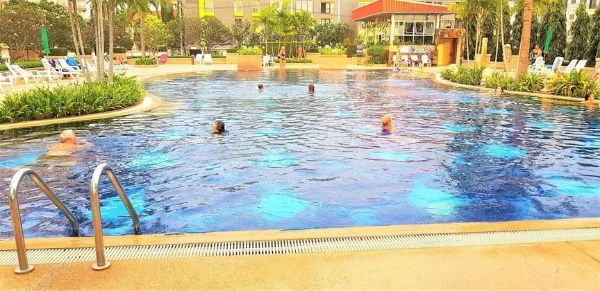 Jomtien Beach S1, 1 bed Condo - Havuz