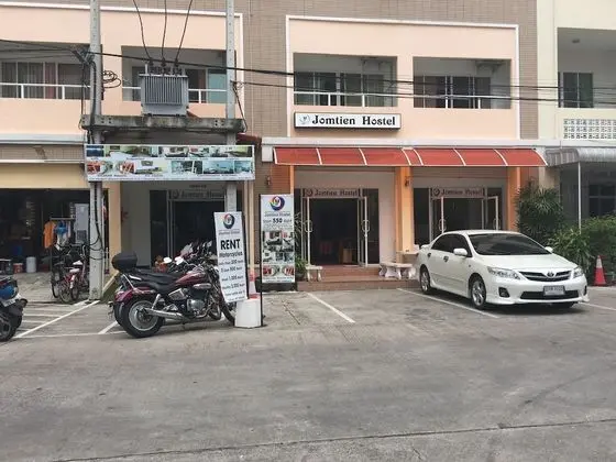 Jomtien Hostel - Dış Mekan