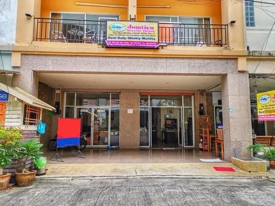 Jomtien Seaside House - Dış Mekan