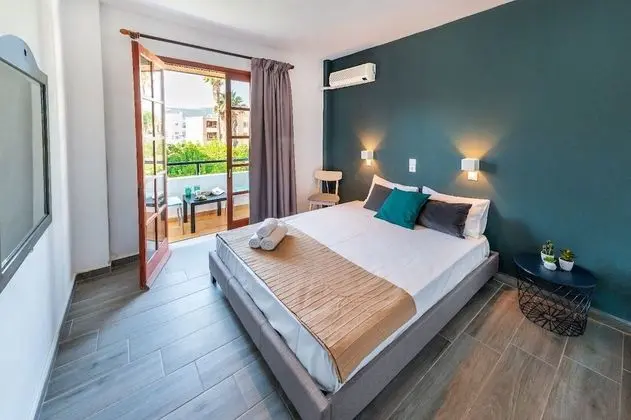 Jonathan City Apartments