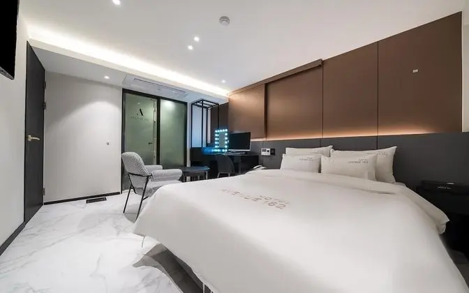 Jongno Hotel Avenue 162