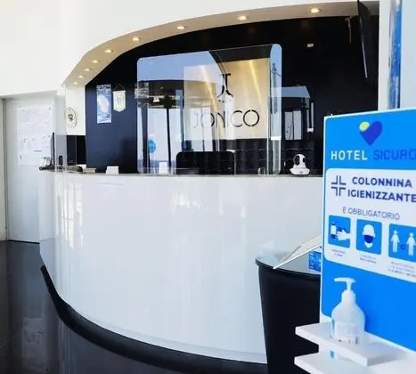 Hotel Jonico