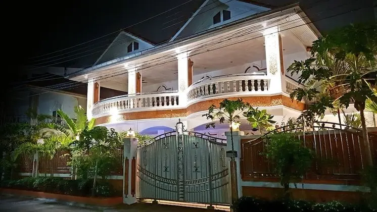 Joopland Luxury Villa Pattaya Walking Street 6 Bedrooms Private Pool - Dış Mekan