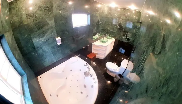 Joopland Luxury Villa Pattaya Walking Street 6 Bedrooms Private Pool - Spa
