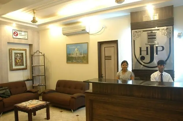 Hotel Jora Palace - Lobi