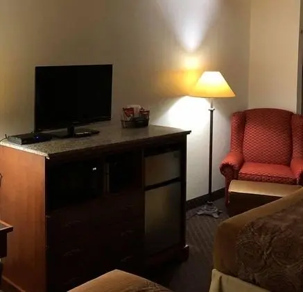 Jorgenson's Inn & Suites