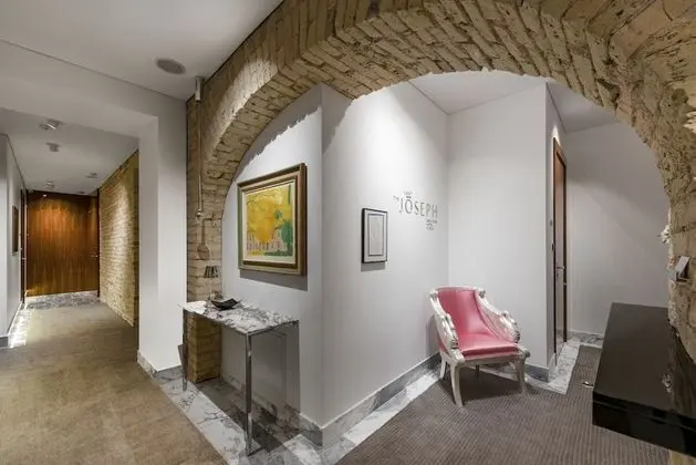 The Joseph Boutique Suites - İç Mekan