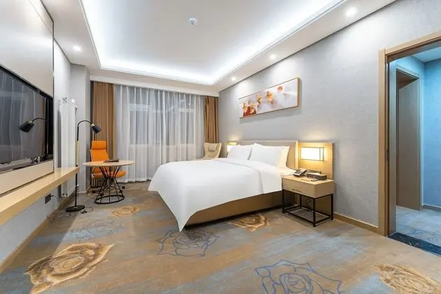 JOY FALL HOTEL