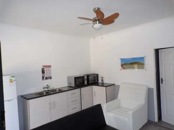 Joy Guesthouse-Seapoint - Adults Only - Mutfak