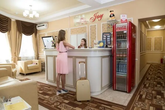 Hotel Joy - Lobi