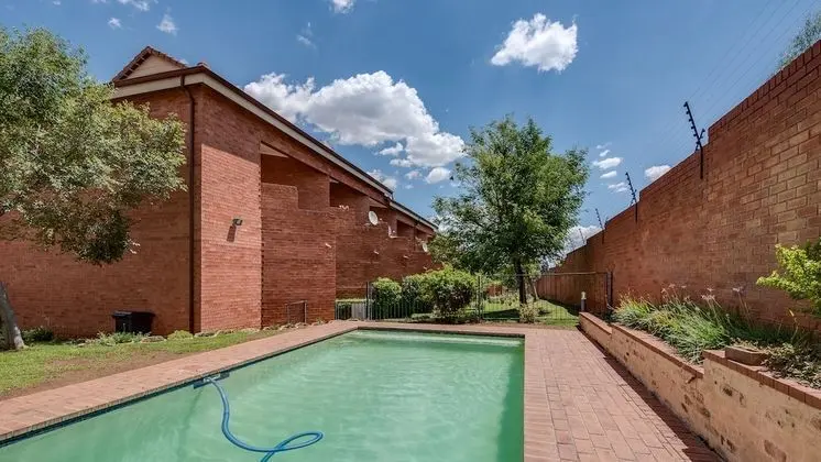 Jozistay Savannah Apartments - Havuz