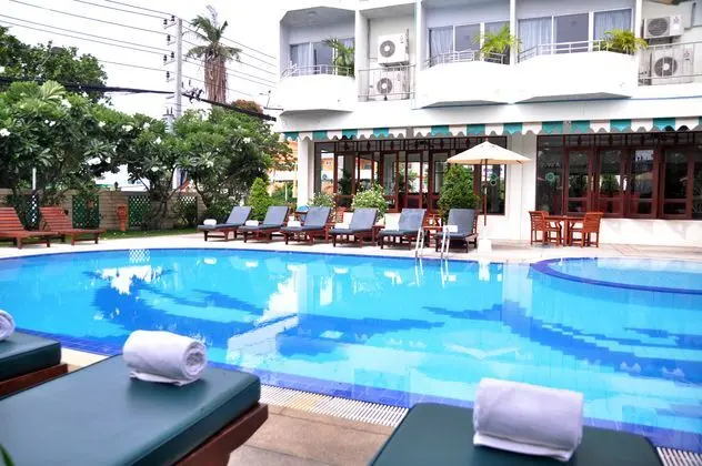 JP Villa Pattaya - Havuz