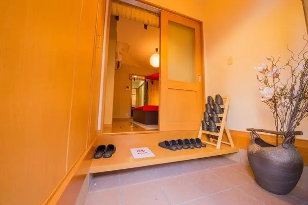 JQ Villa Kyoto Shiyakusho - Lobi