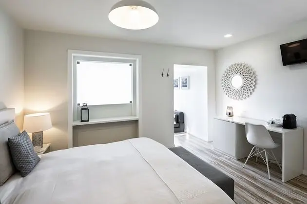 JR Studios & Suites - Oda