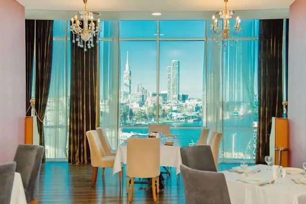 JRW Welmond Hotel & Casino Batumi - Öne Çıkan Resim