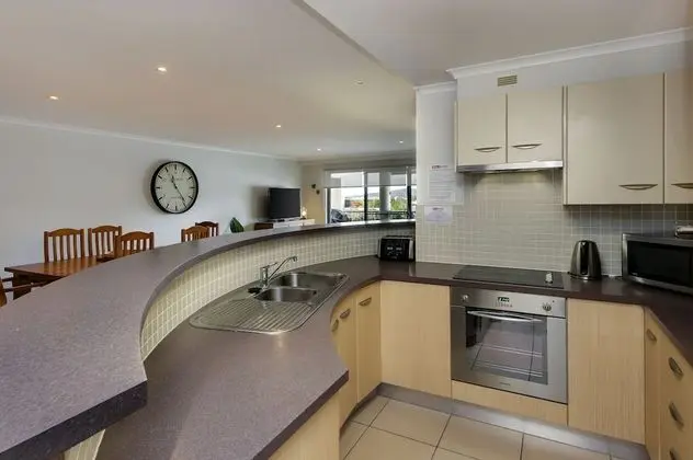 Jubilee Apartment No 5 - Mutfak