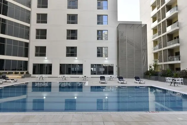 Juffair Boulevard Hotel and Suites - Havuz
