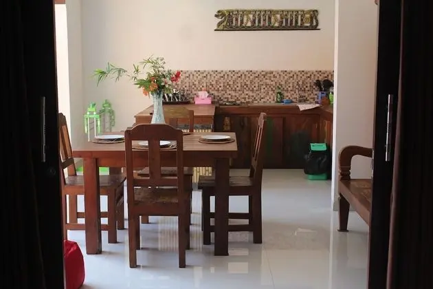 Jukung Villas Kuta - Yerinde Yemek