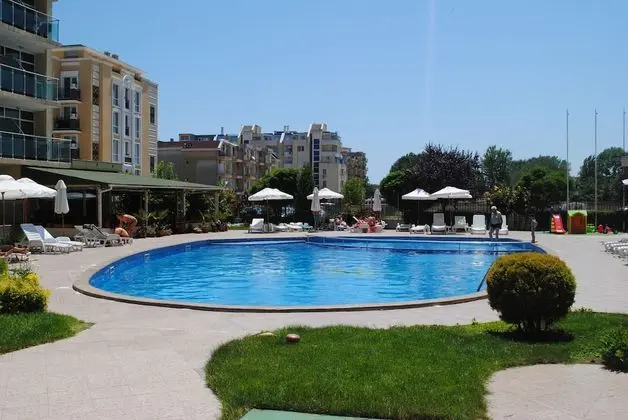 Julia Family Apartments - Dış Mekan