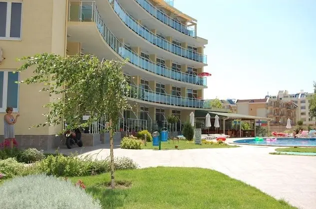 Julia Family Apartments - 1