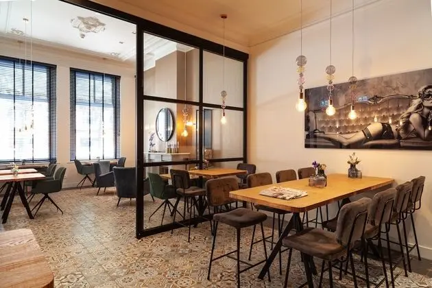 Hotel Julien - Lobi