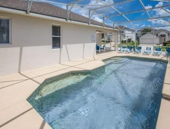 Julie's Highlands Reserve 4 Bedroom Home by Redawning