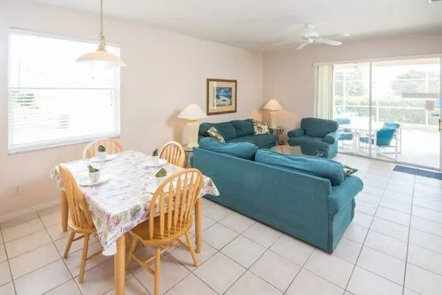 Julie's Highlands Reserve 4 Bedroom Home by Redawning - Oda