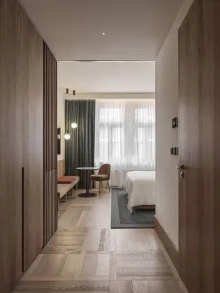 The Julius Prague - Oda