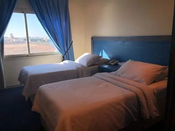 Julphar Hotel - Oda