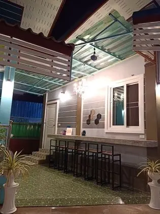 Jumbo Villa Homestay and Resort - Yerinde Yemek