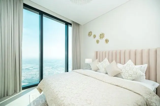 Jumeirah Gate Tower - Luton Vacation Homes