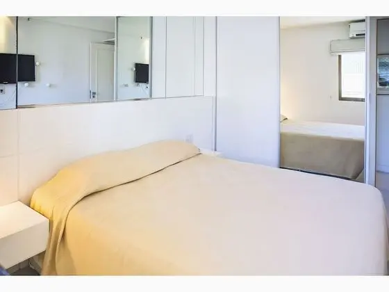 Jump in Bed Ipanema 17 - Oda