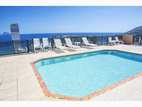 Jump in Bed Leblon 4