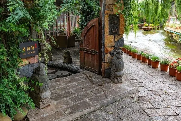 Junboxuan Riverside Courtyard