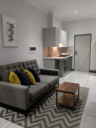 Junction 502 Apartments - Mutfak