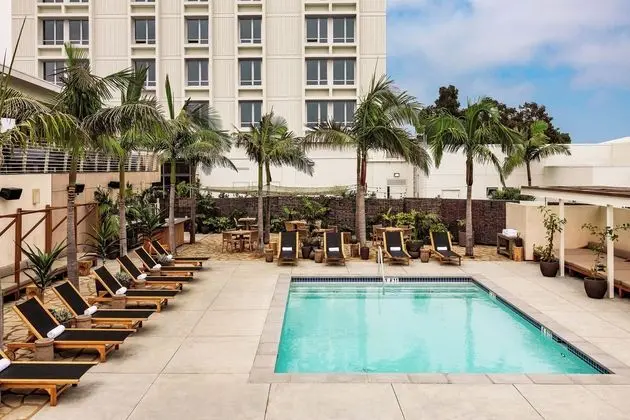 Hotel June LAX (formerly Custom Hotel) - 1
