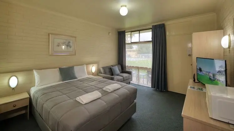 Junee Motor Inn