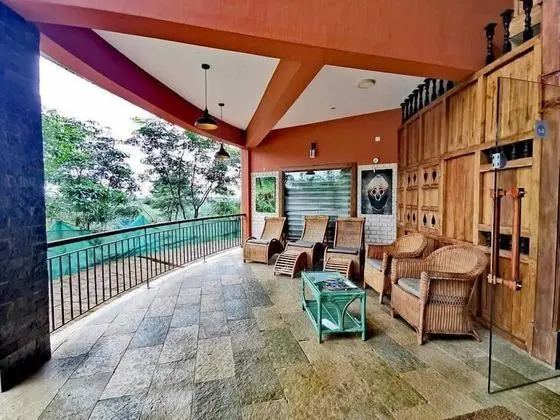 Jungle Edge Resort