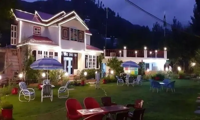 Jungle Inn