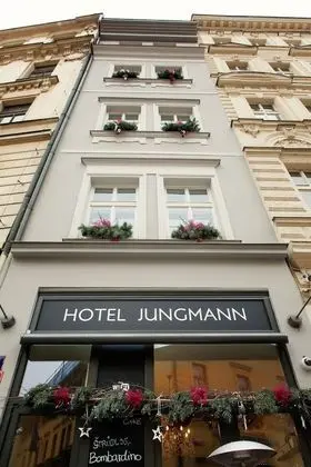 Jungmann - Dış Mekan